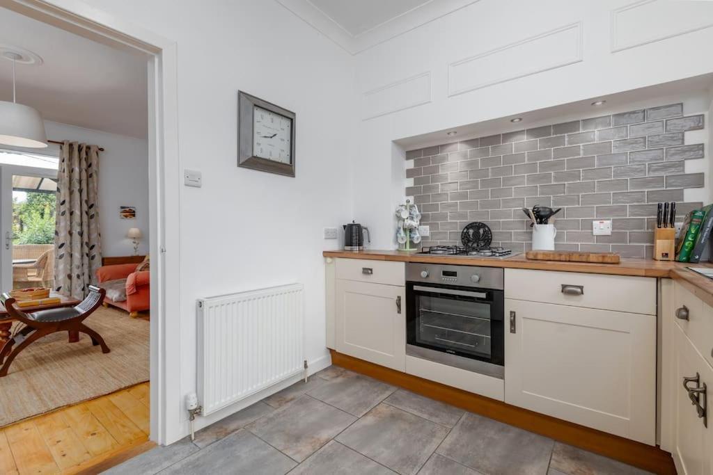 Heather Cottage, 2 Bedroom In Comrie Exterior foto